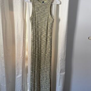 Sleeveless Knit Maxi Dress